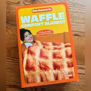 New in box Waffle Comfort Blanket- 50x60
